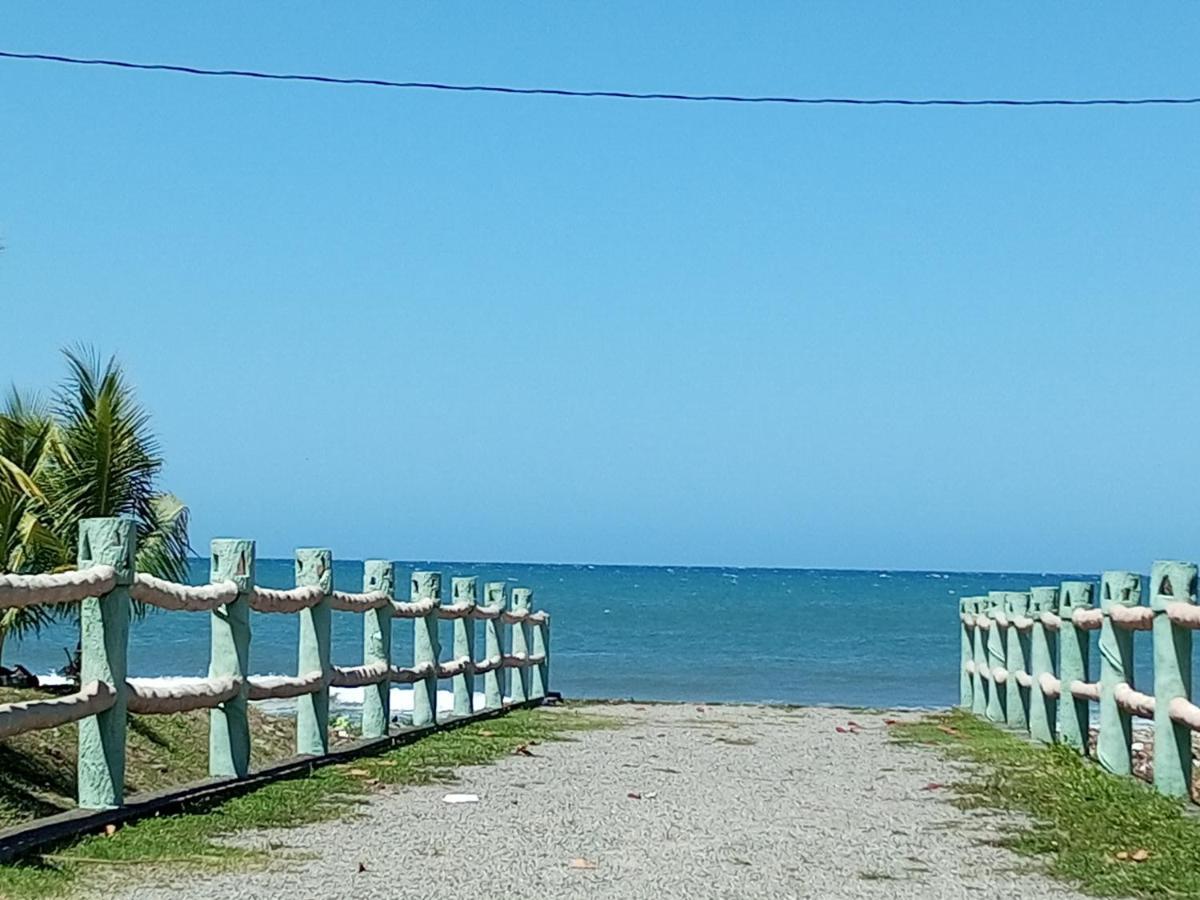 Tramonto Boutique Hotel La Ceiba Esterno foto